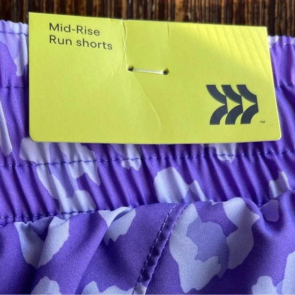 All In Motion Mid Rise Run Shorts with Pockets Lined Purple L  Activewear - Picture 4 of 6